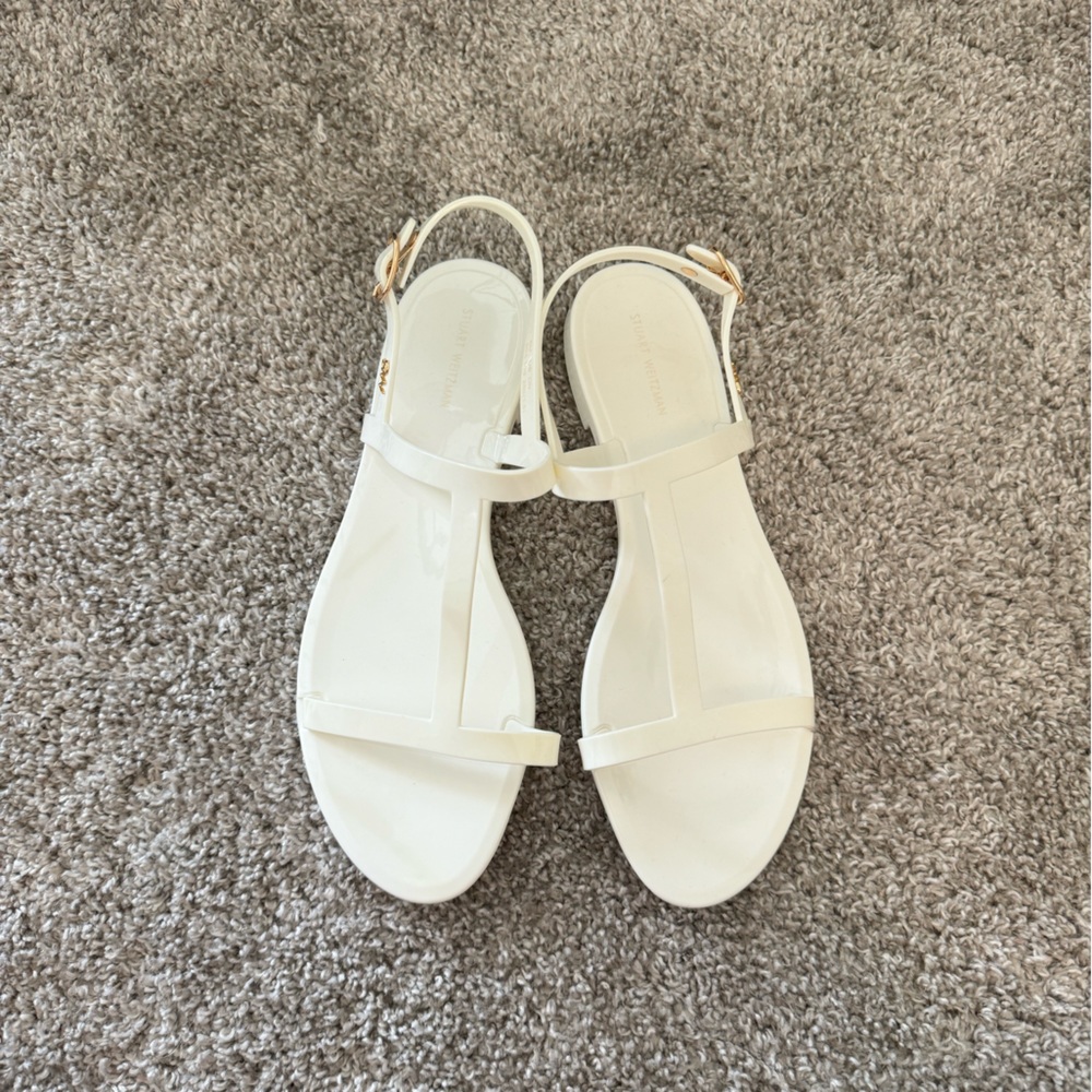 EUC Stuart Weitzman Mellie Sandals in White